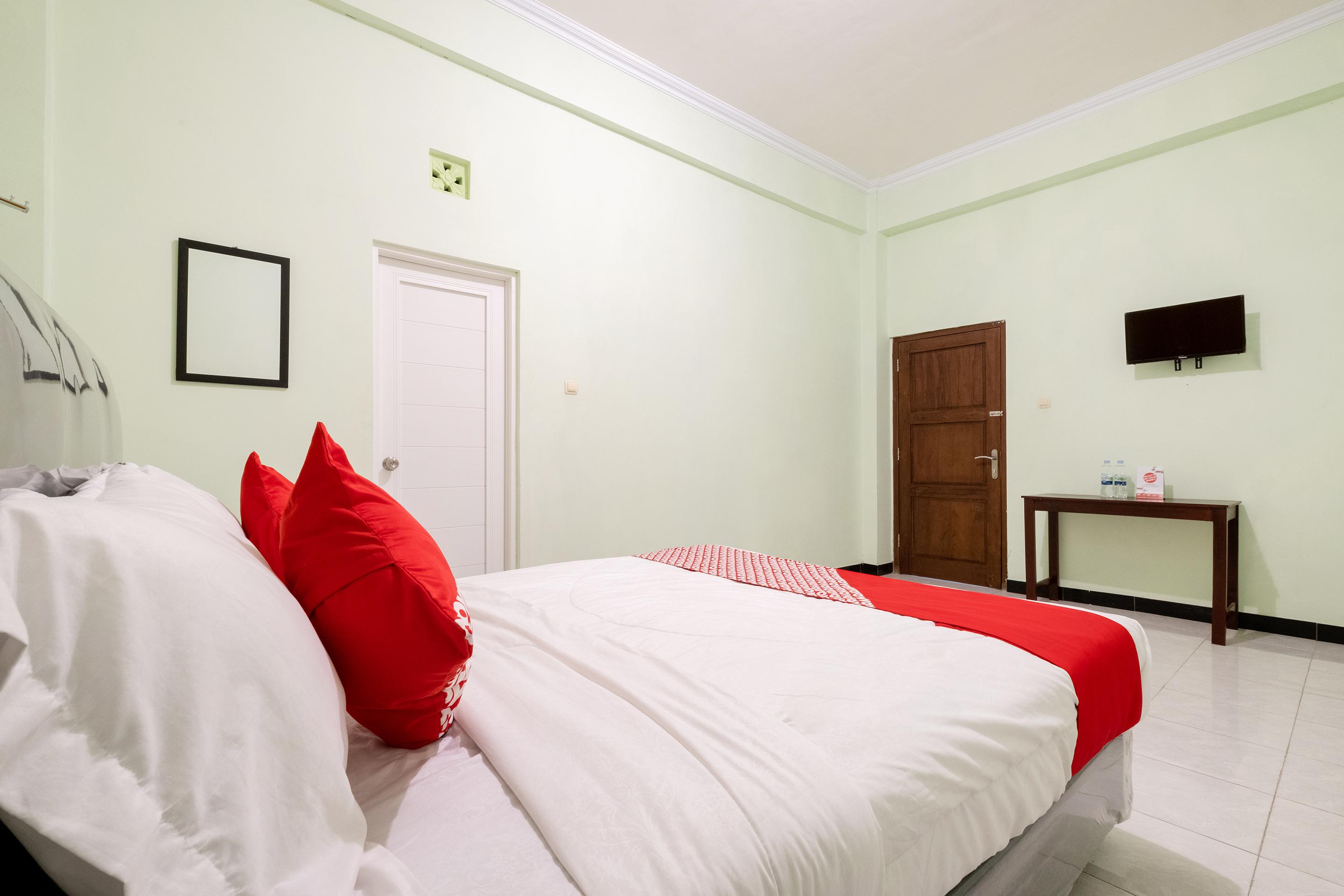 מלון Reddoorz Syariah Near Alun Alun Wonosari מראה חיצוני תמונה