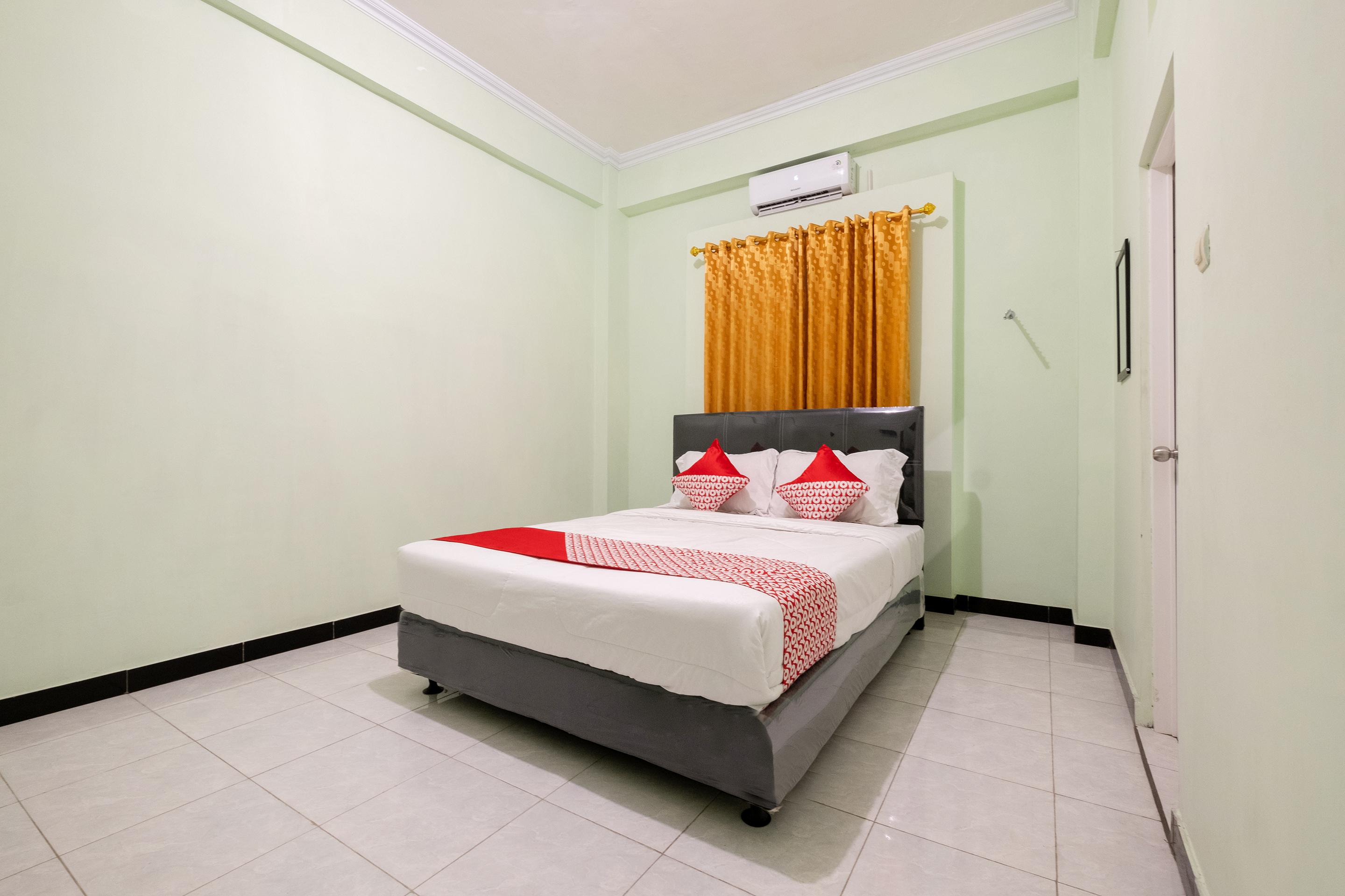 מלון Reddoorz Syariah Near Alun Alun Wonosari מראה חיצוני תמונה