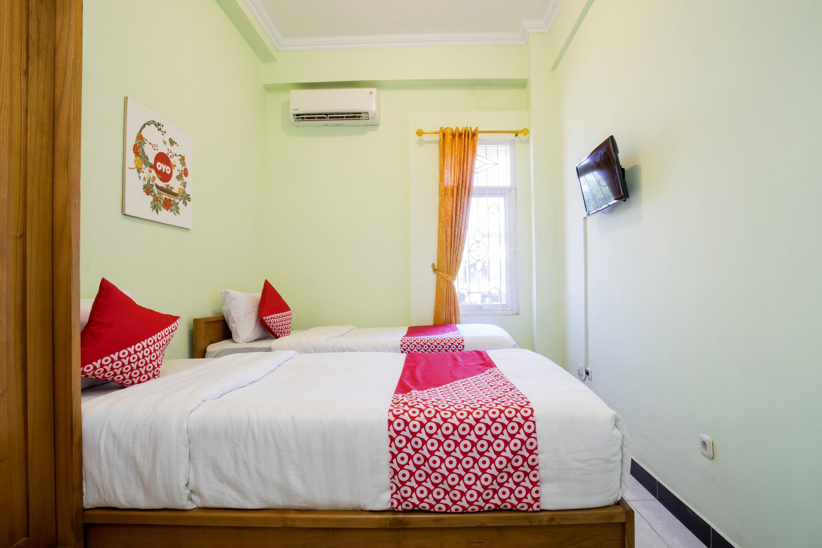 מלון Reddoorz Syariah Near Alun Alun Wonosari מראה חיצוני תמונה