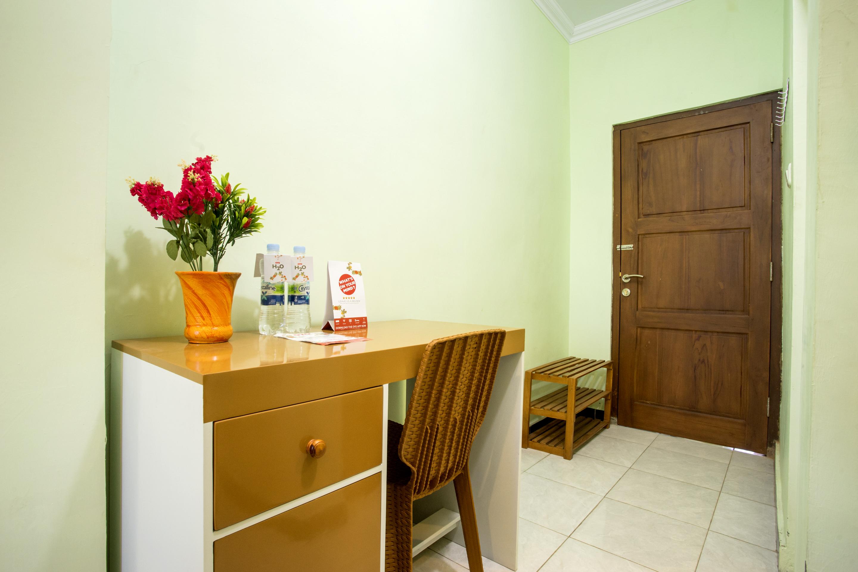 מלון Reddoorz Syariah Near Alun Alun Wonosari מראה חיצוני תמונה