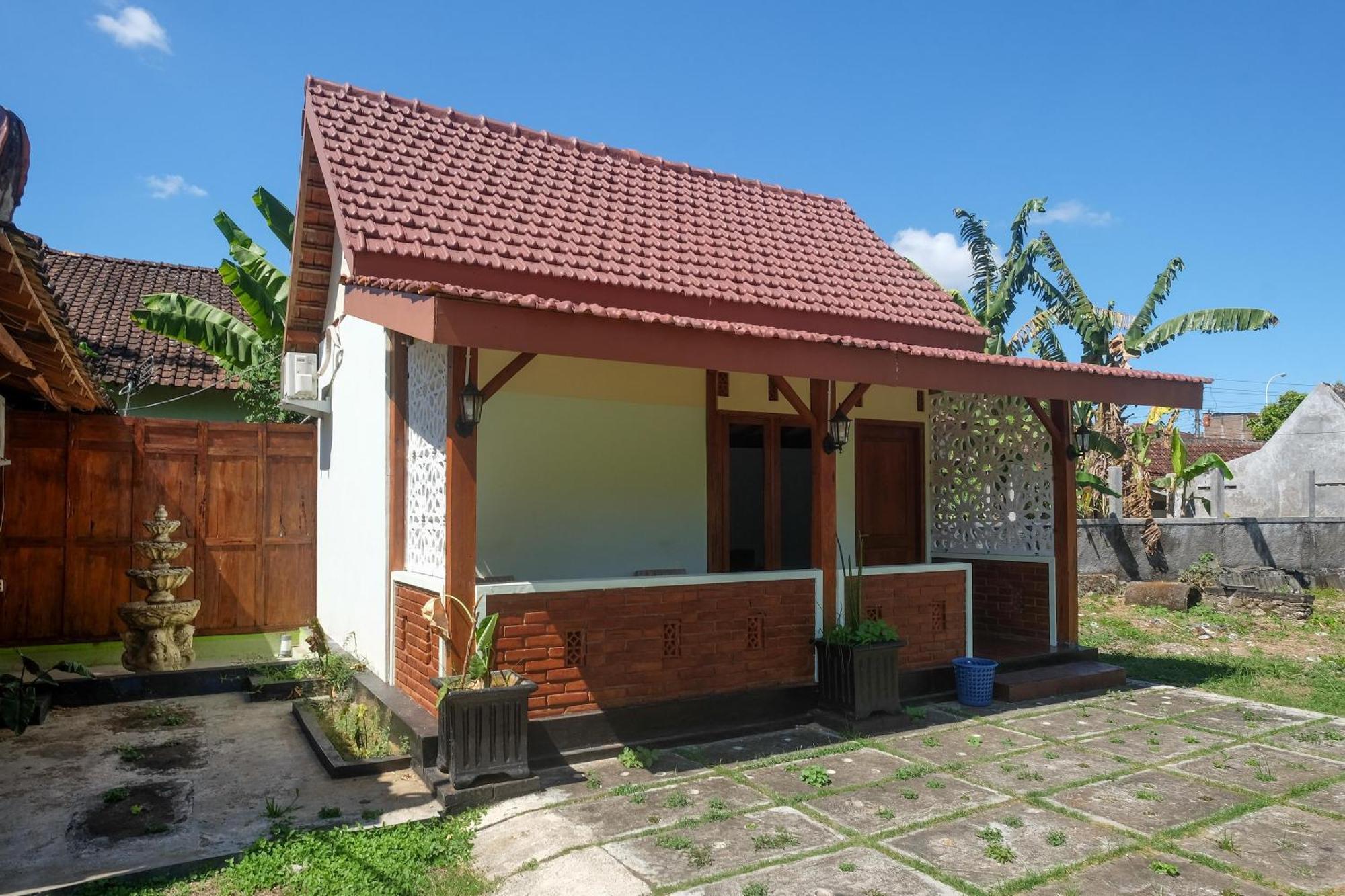 מלון Reddoorz Syariah Near Alun Alun Wonosari מראה חיצוני תמונה