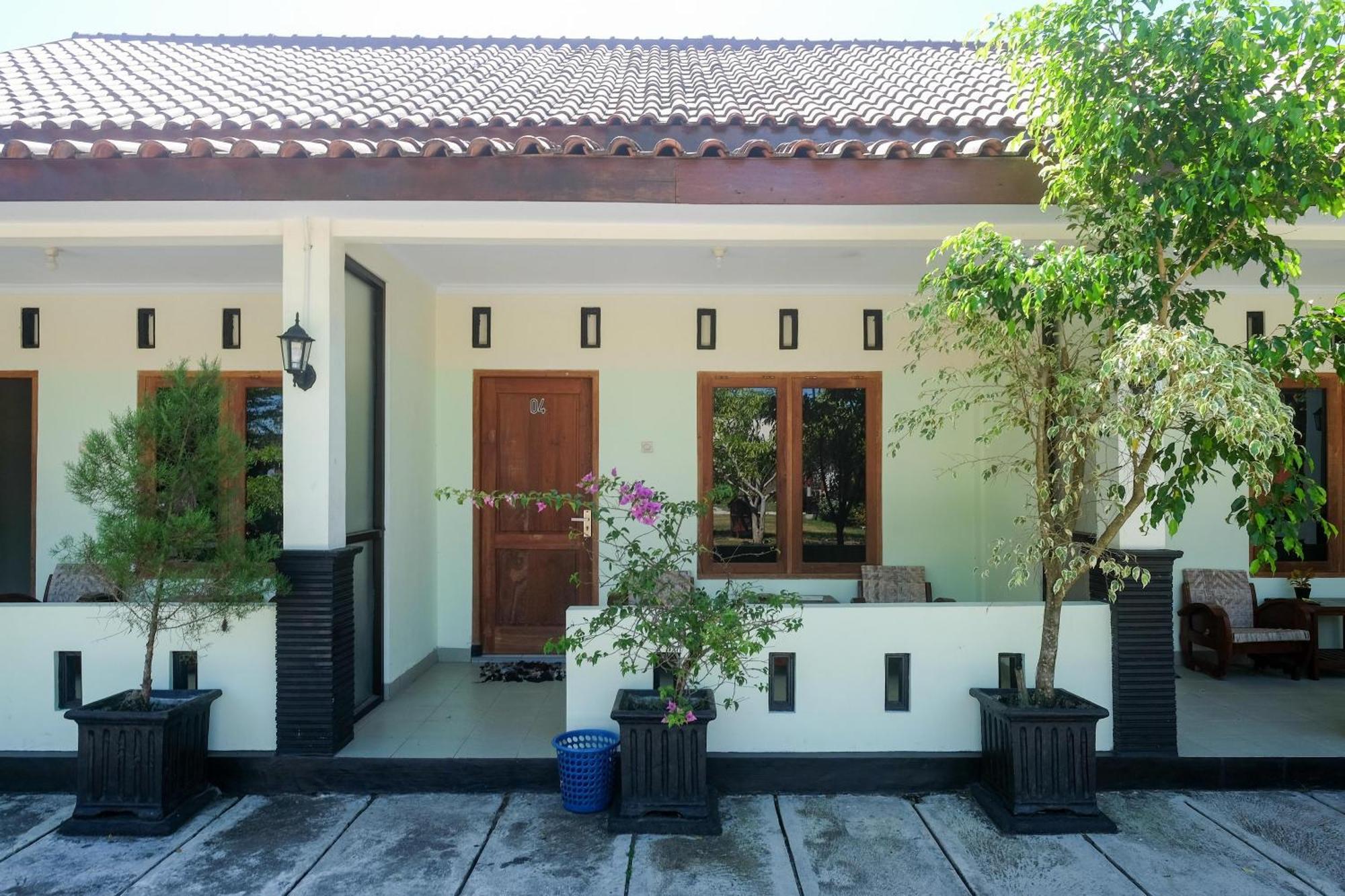 מלון Reddoorz Syariah Near Alun Alun Wonosari מראה חיצוני תמונה